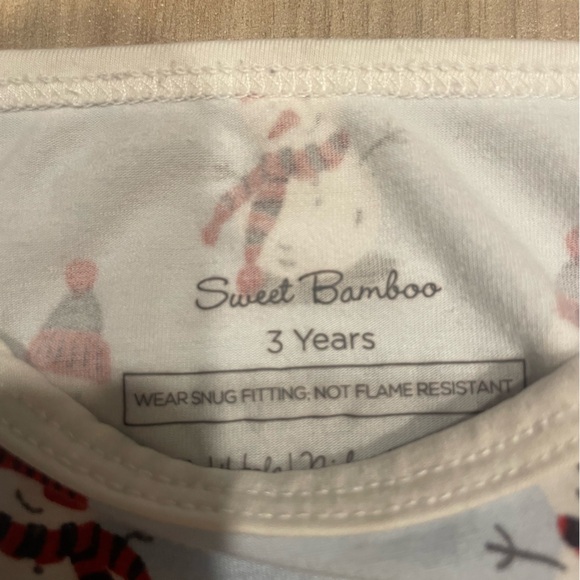 Sweet Bamboo snowman pajamas in size 3T. Soft Bamboo material. - Picture 2 of 3